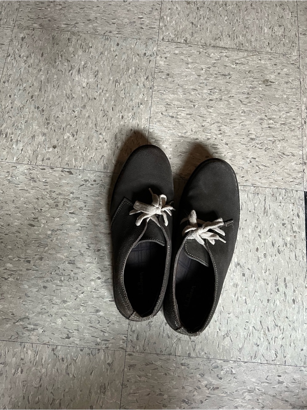 L.L. Bean 282690 Men's Suede Round Toe Lace Up Oxford Shoes